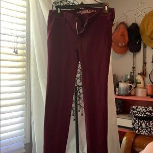 Burgundy American Eagle jeggings